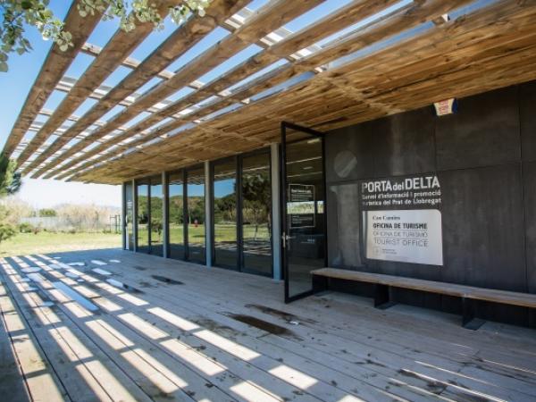 Can Camins. Oficina de Turismo del Prat