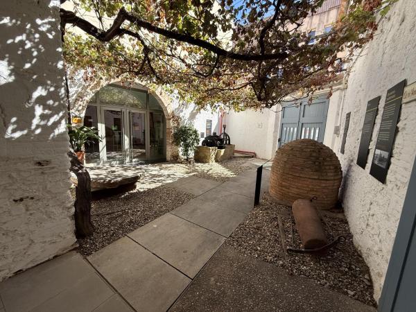 Ca n'Amat, Museu de Viladecans