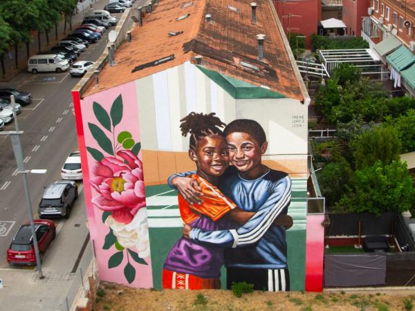 Mural Irene Lopez Kromatic  Sant Andreu 