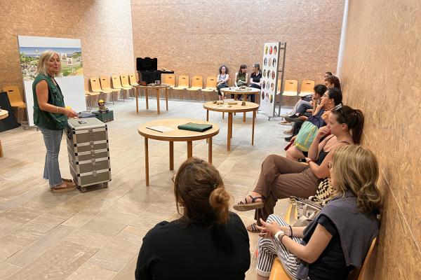  Mestres de la comarca, Barcelona i província participen en un famtrip per conèixer atractius del Baix Llobregat