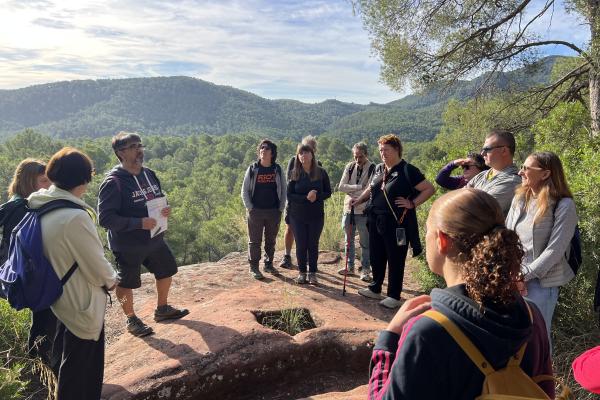 Tombes antropomòrfiques