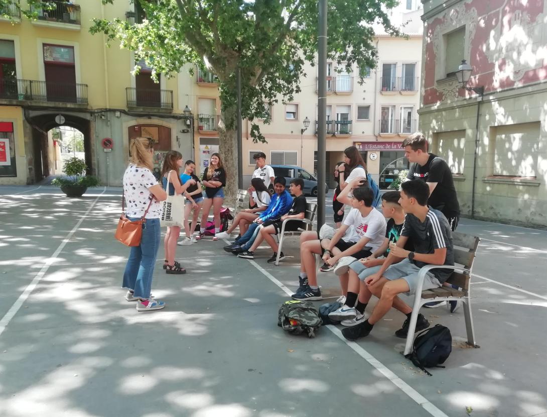 Aventura per la Vila: de pont a pont.