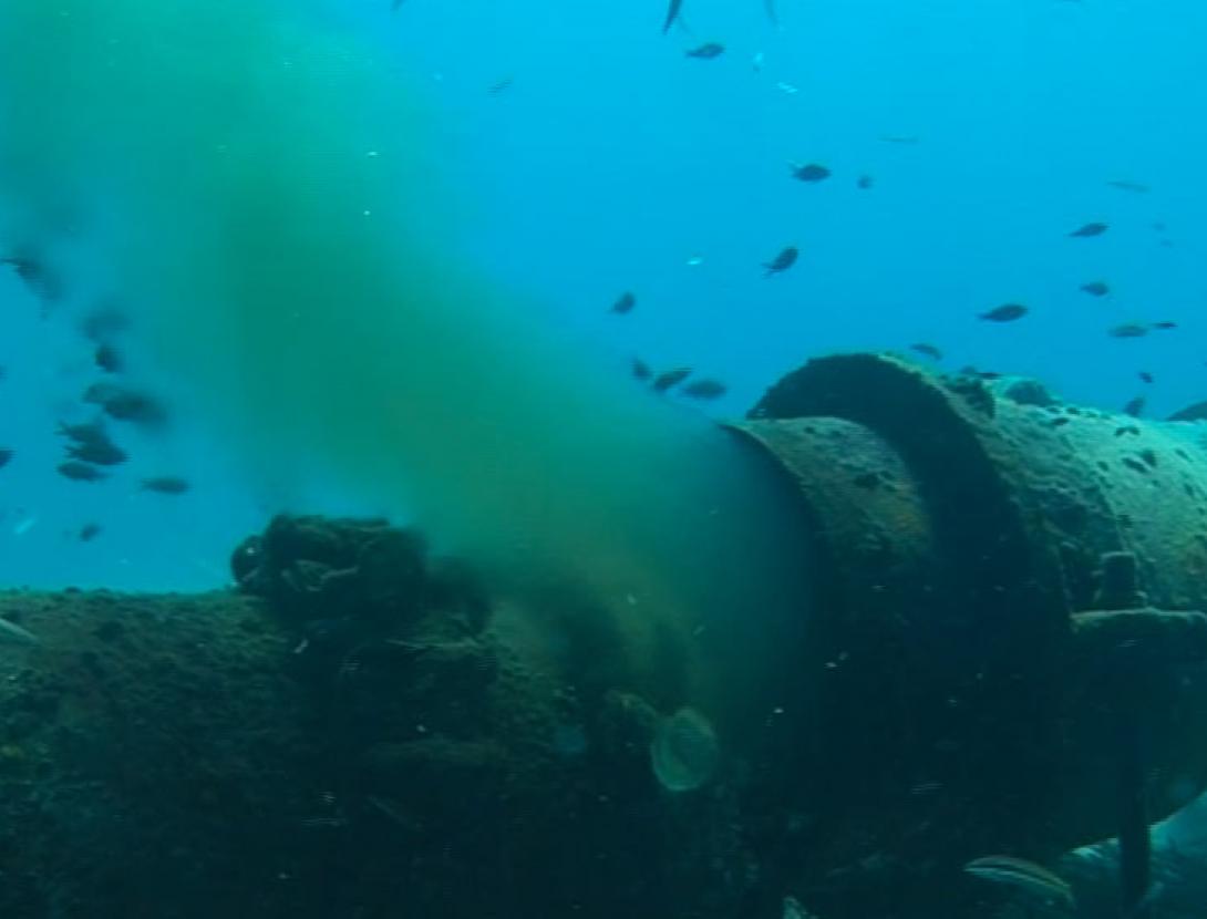 No embrutem el nostre mar.jpg