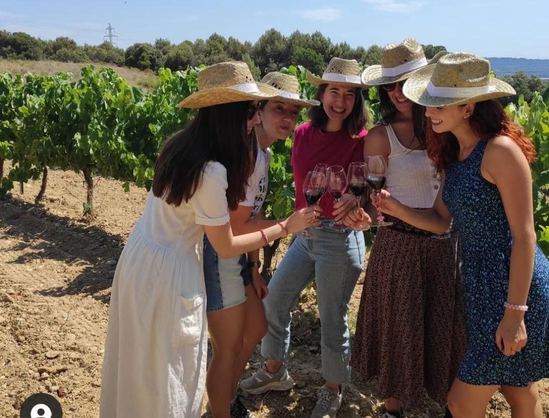 Connecta't amb la natura i el vi des de l'art