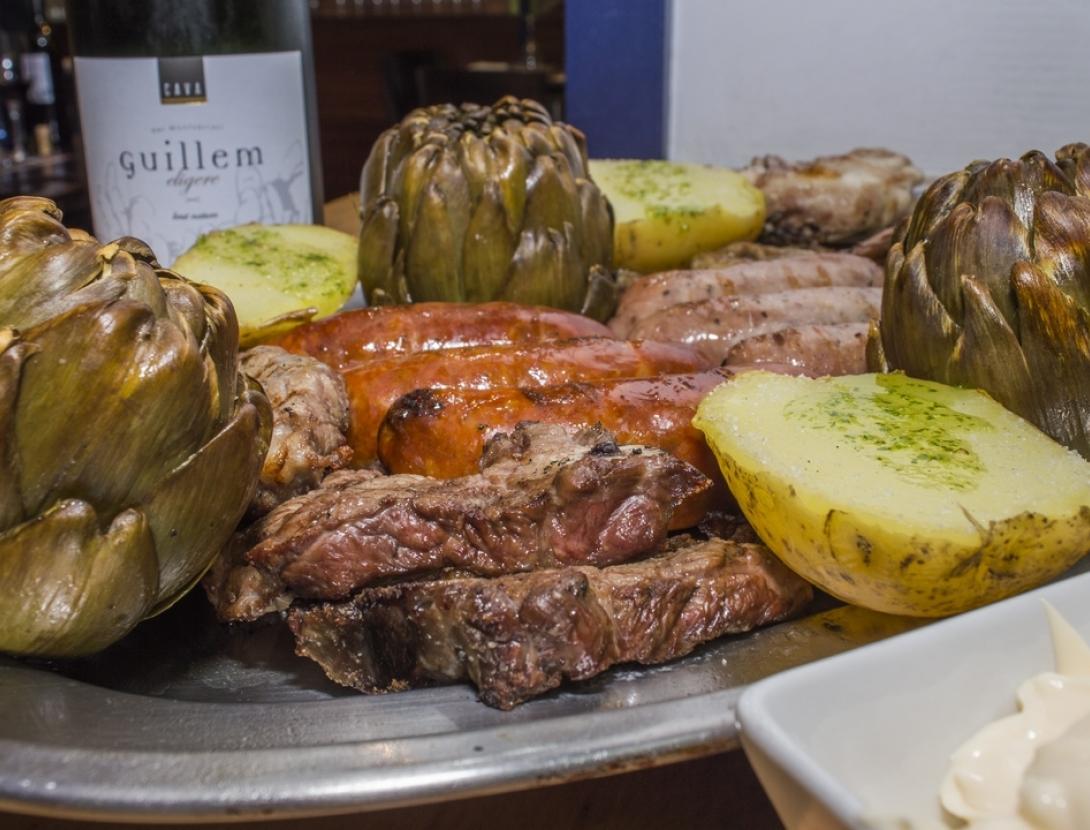 Les Vinyes Restaurant